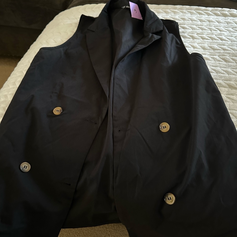 No sleeve blazer